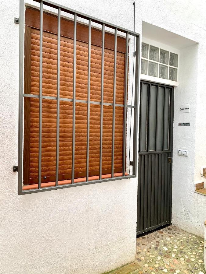 Casa Cueva Castillo Ferienhaus *